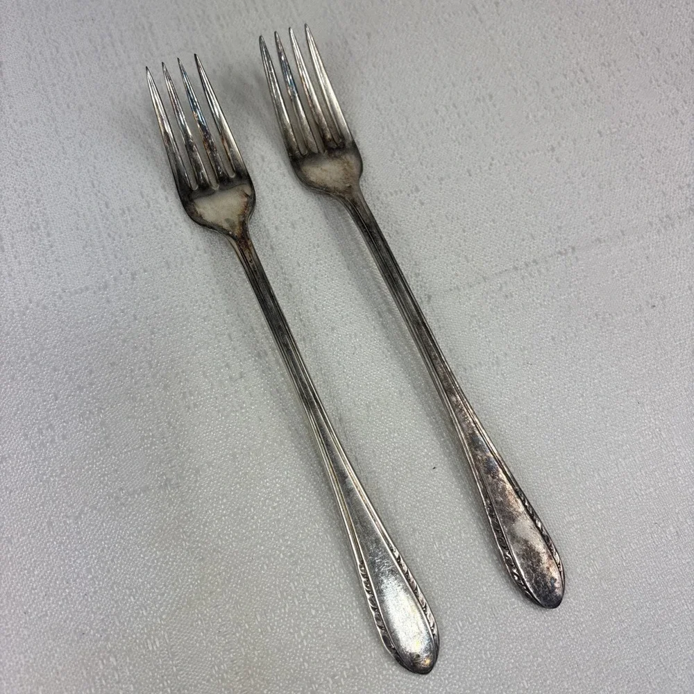 Vintage International‎ Silver Holmes & Edward's FIRST LADY Grille Forks Set Of 2